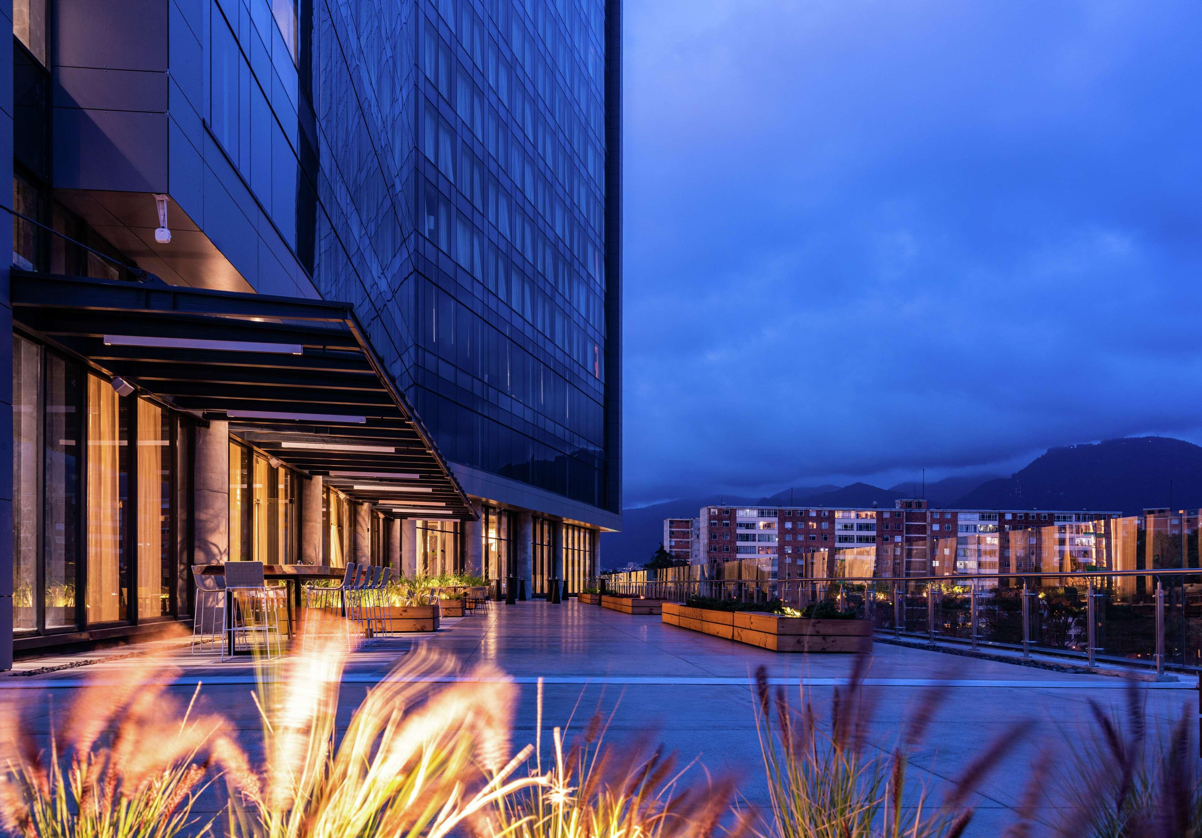 Hotel Hilton Bogota Corferias Exterior foto